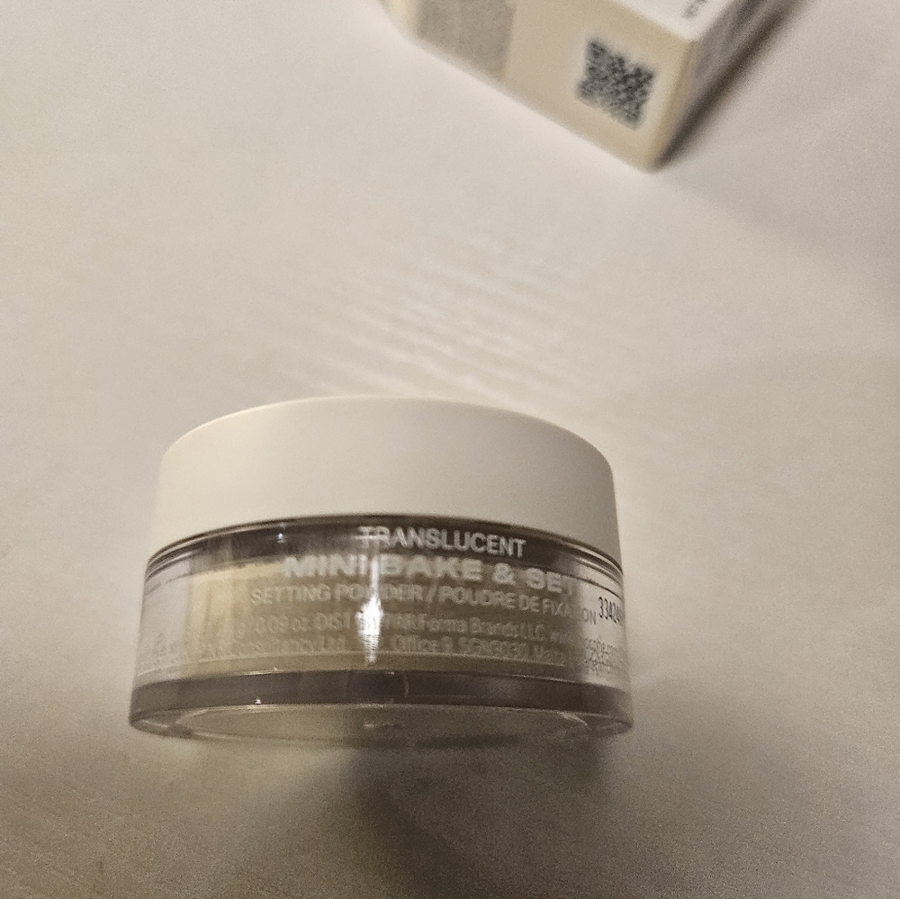 Morphe Mini Bake & Set Setting Powder - Picture 15 of 16